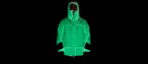 solar-charged-puffer-jacket-2752-435-2400x1047