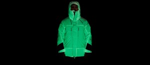 solar-charged-puffer-jacket-2752-435-2400x1047